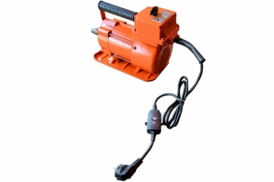 Глубинный вибратор Vektor-2200