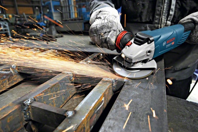 Угловая шлифмашина GWS 18-150 L