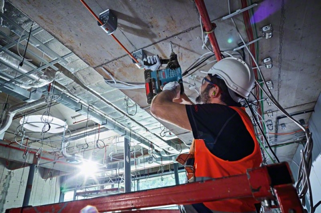 Аккумуляторный перфоратор с патроном SDS plus GBH 36 V-LI Plus