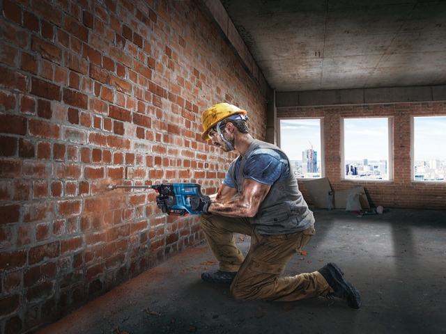 Аккумуляторный перфоратор с патроном SDS plus GBH 180-LI