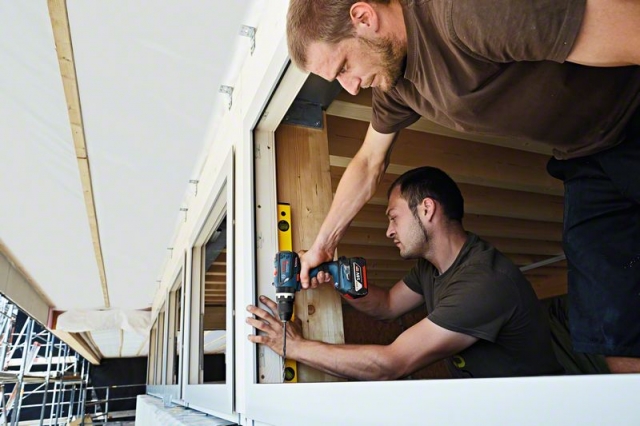 Аккумуляторная ударная дрель-шуруповёрт GSB 18V-60 C