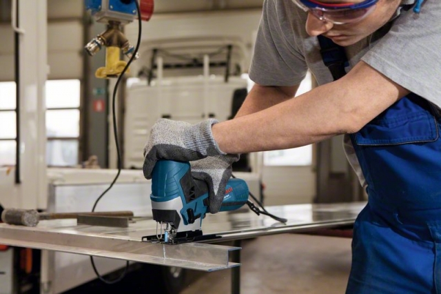 ������ GST 90 E