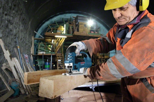 Лобзик GST 150 BCE