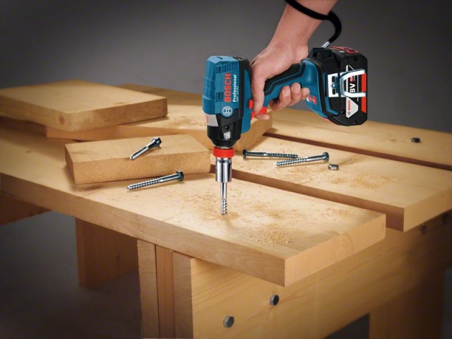 Аккумуляторный ударный шуруповерт/гайковерт GDX 18 V-EC