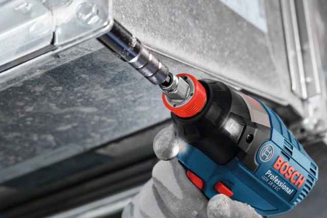 Аккумуляторный ударный шуруповерт/гайковерт GDX 18 V-EC