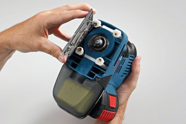 Аккумуляторная виброшлифмашина GSS 18V-10