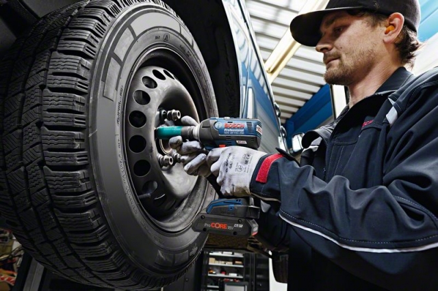 Базовый комплект 2 ProCORE18V 4.0Ah + GAL 1880 CV